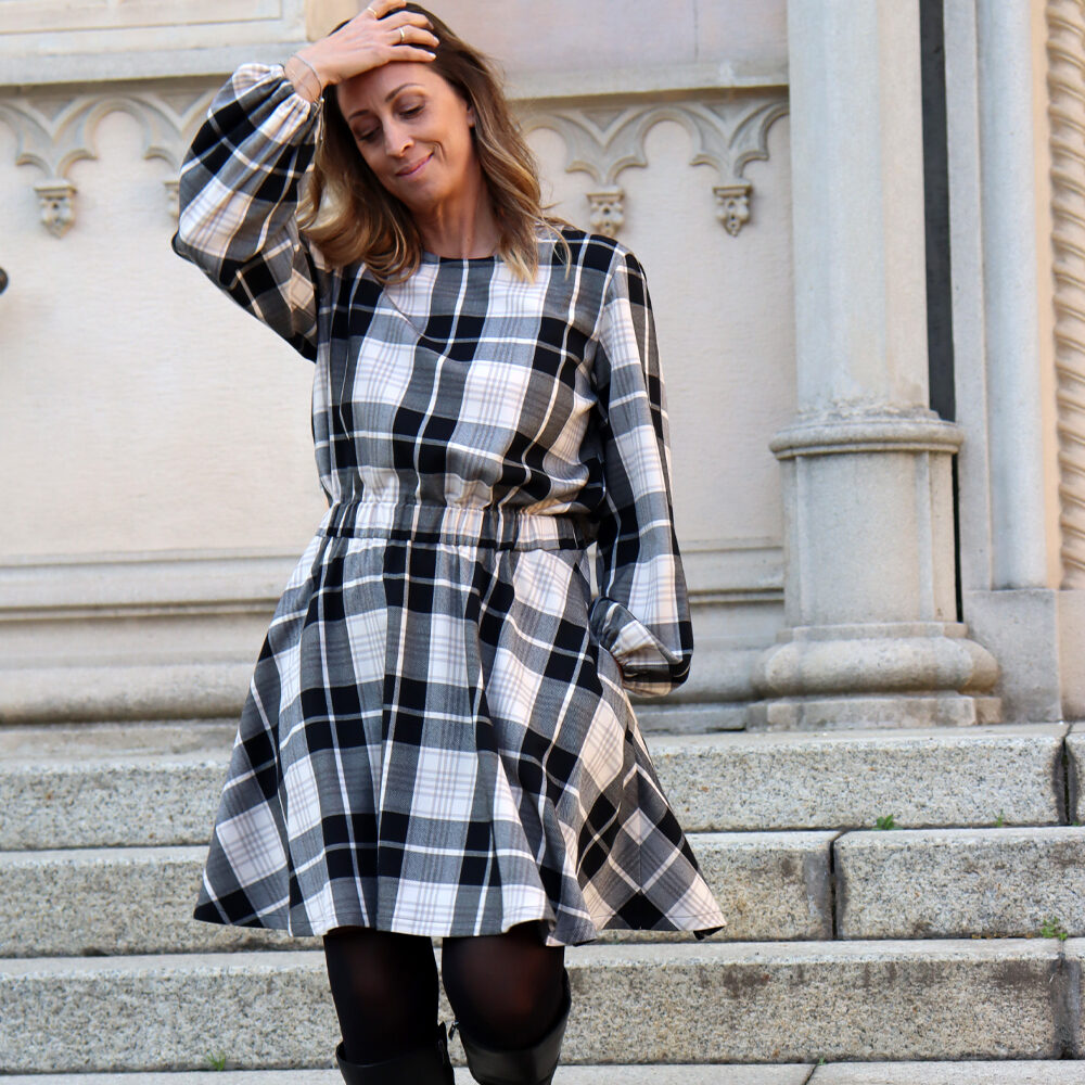 abito tartan beige
